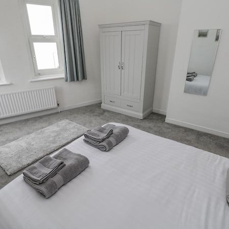 Bluewater View Apartment Солтбърн-бай-дъ-Сий Екстериор снимка