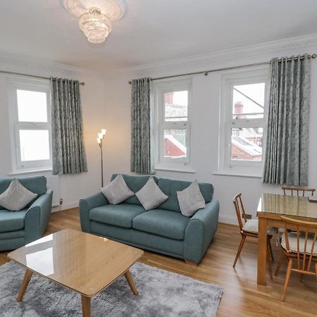 Bluewater View Apartment Солтбърн-бай-дъ-Сий Екстериор снимка