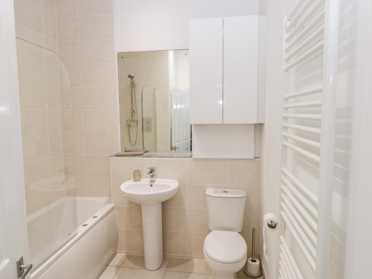 Bluewater View Apartment Солтбърн-бай-дъ-Сий Екстериор снимка